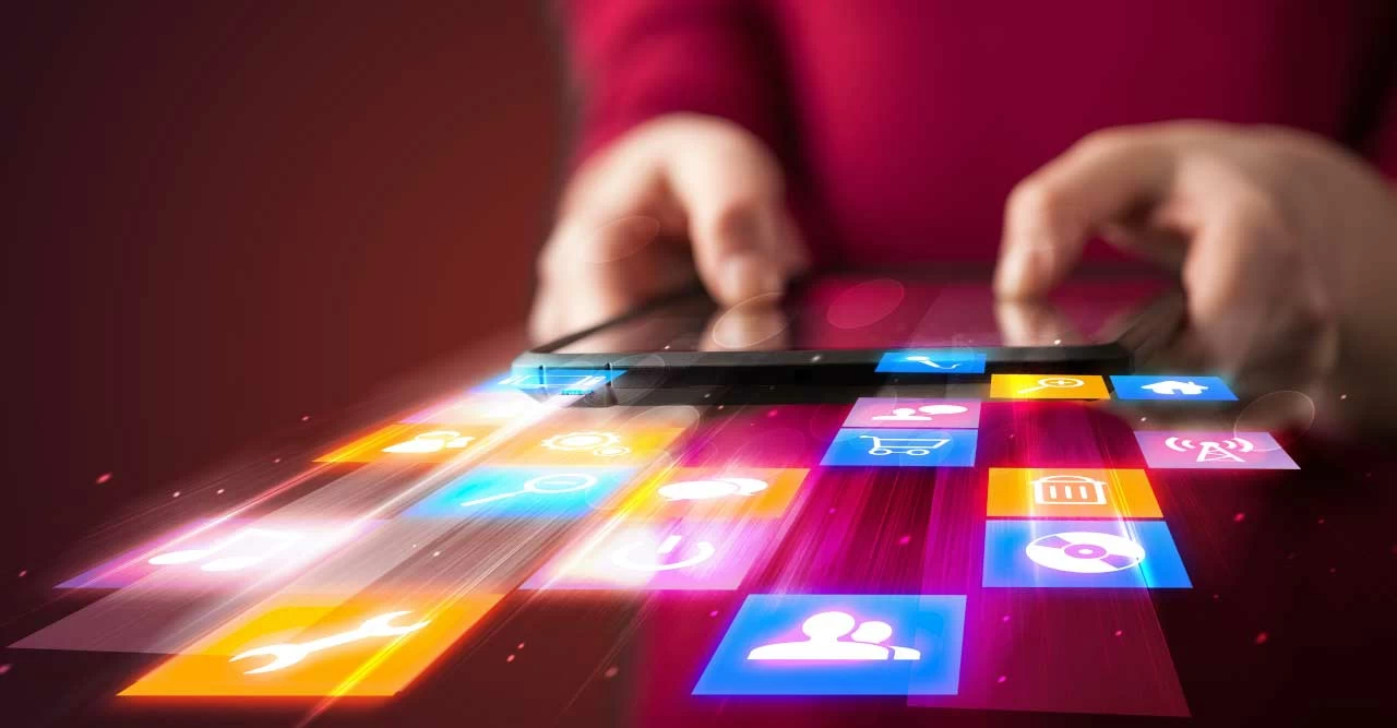 Omnichannel Self-Care for Telcos Omnichannel Self-Care for Telcos