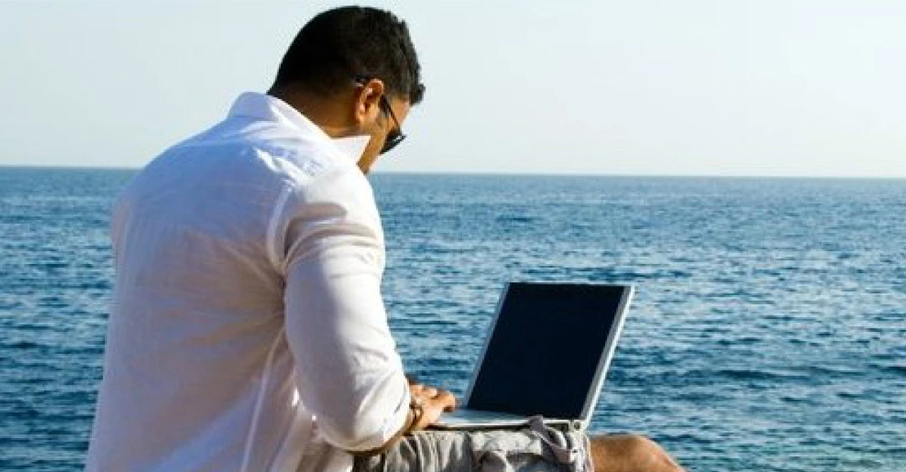 Fixed Mobile Convergent Solution Fixed Mobile Convergent Solution